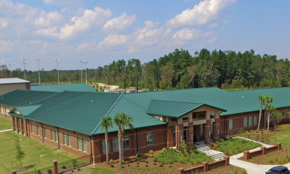 Six-building christian school campus
