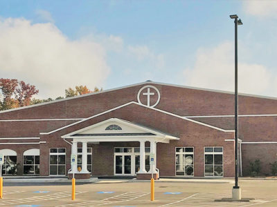 Church with Mezzanine: Gable Frame