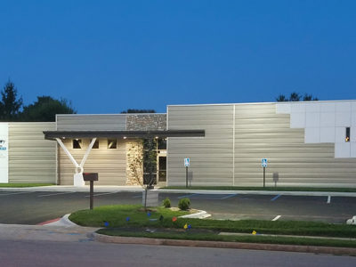 Pierce Eye Specialists - Custom Steel Office Building