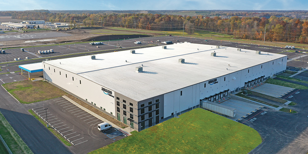 Amazon distribution warehouse building