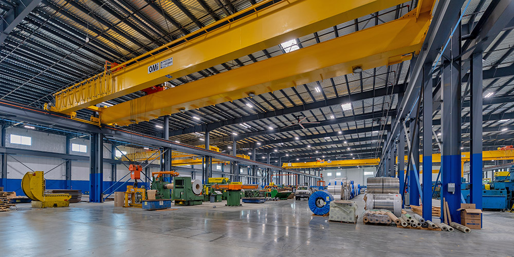 35 ton cranes in Ryerson steel processing building