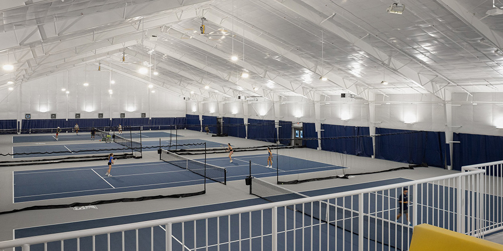 Clear span tennis facility
