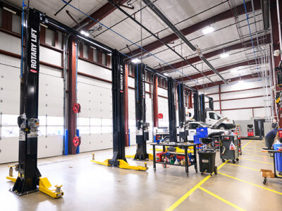 Service center for automobiles