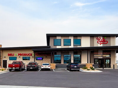 Grocery outlet metal building