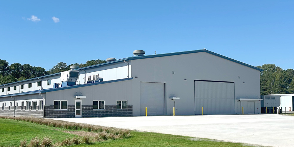 Metal building hangar